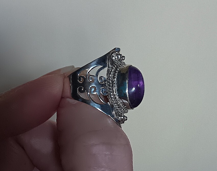 Amethyst 925 Sterling Silver Ring - Size 7.5