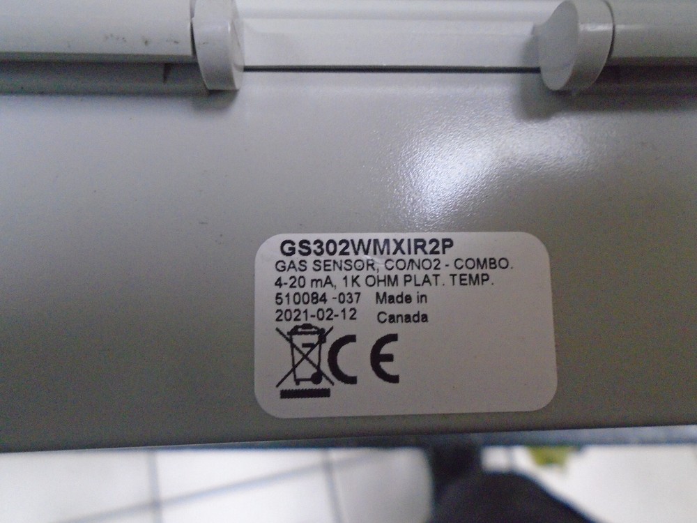 Johnson Controls GS302WMXIR2P Gas Sensor C02 N02 Combo