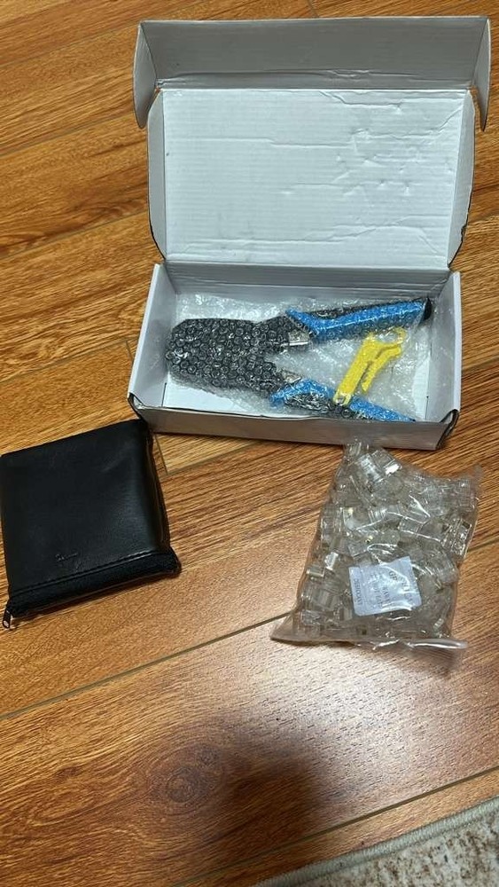 UBI Gear Cable Tester plus Cri...tor Plug Network Tool Kit