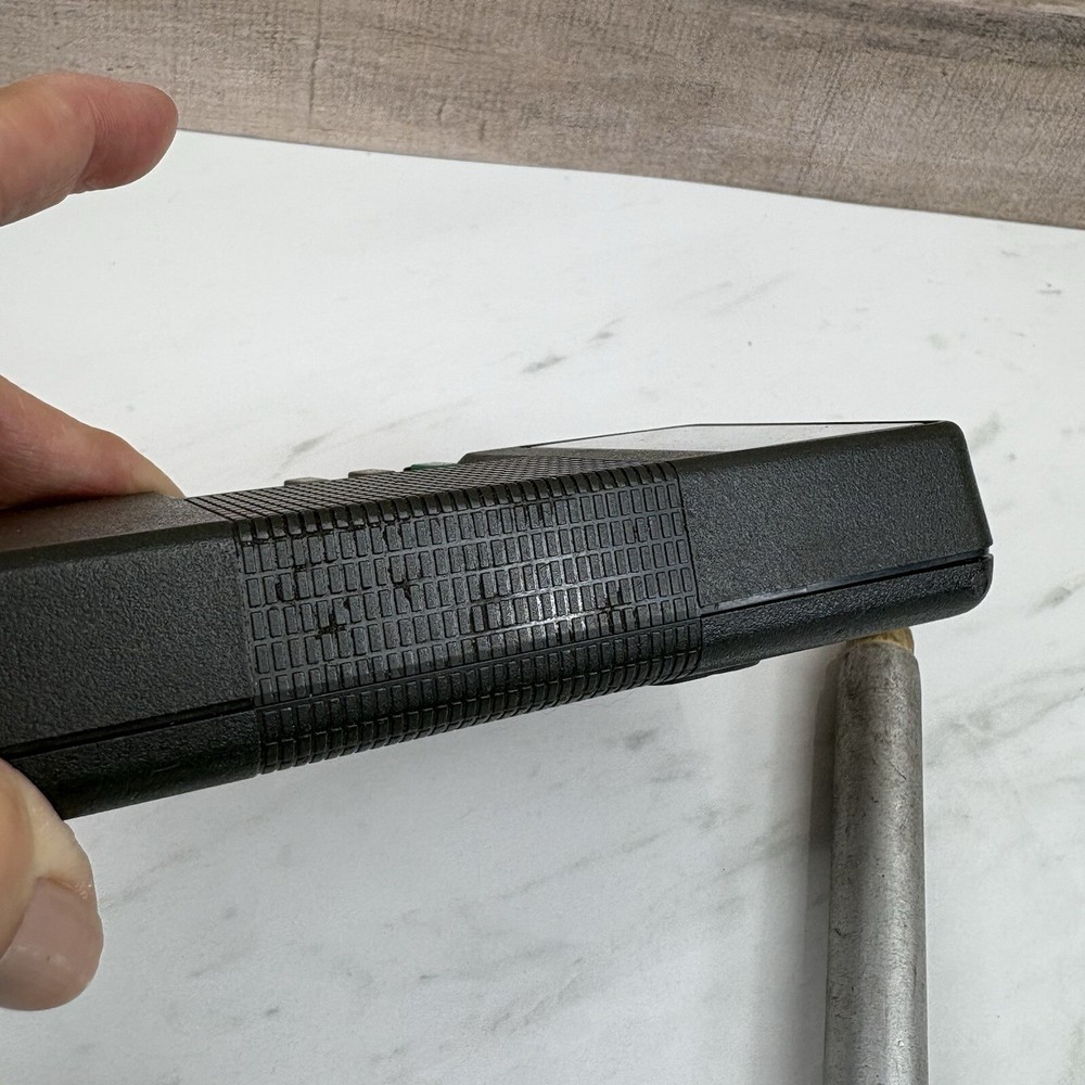 Fluke 51 K/J Handheld Digital Thermometer with Probe