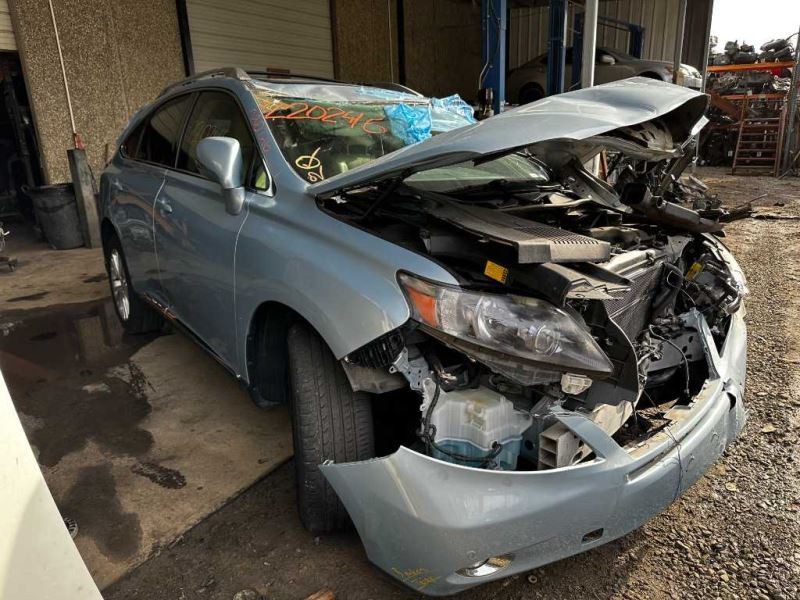 12 LEXUS RX450H JACK AND TOOL KIT