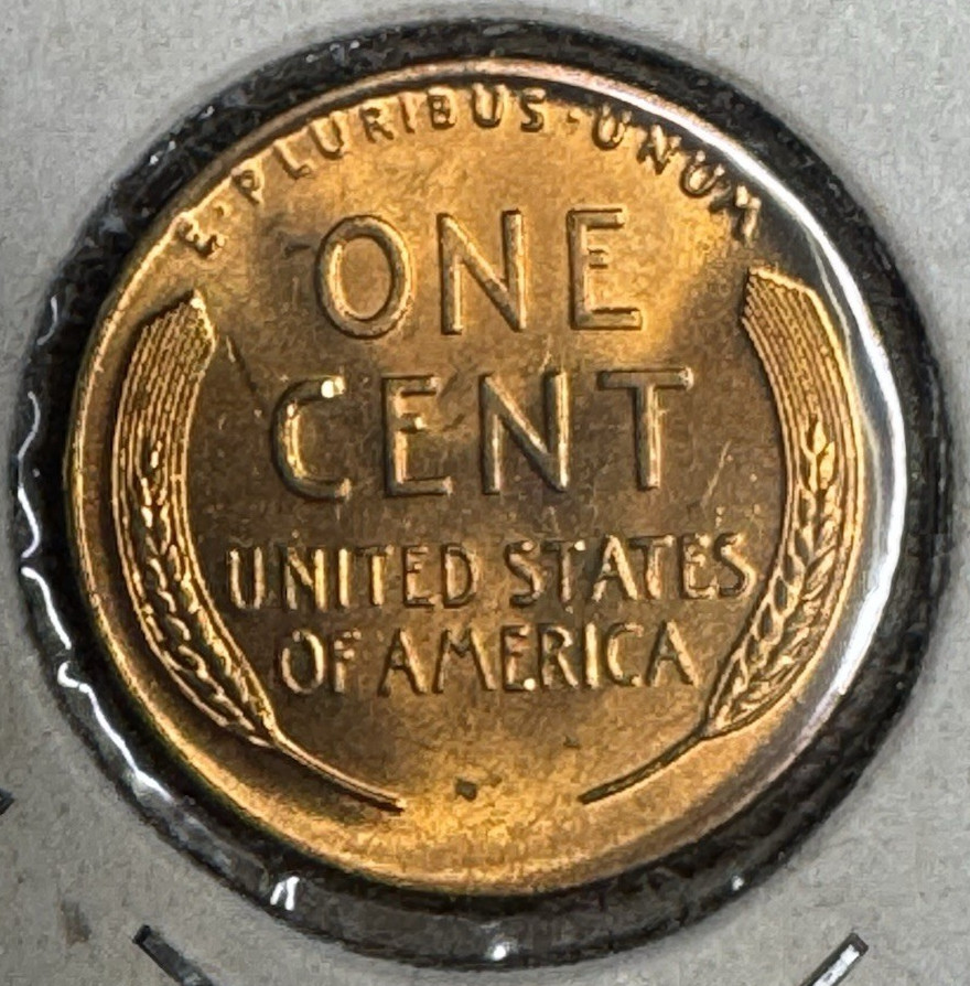 1945 LINCOLN WHEAT CENT Uncirculated Red