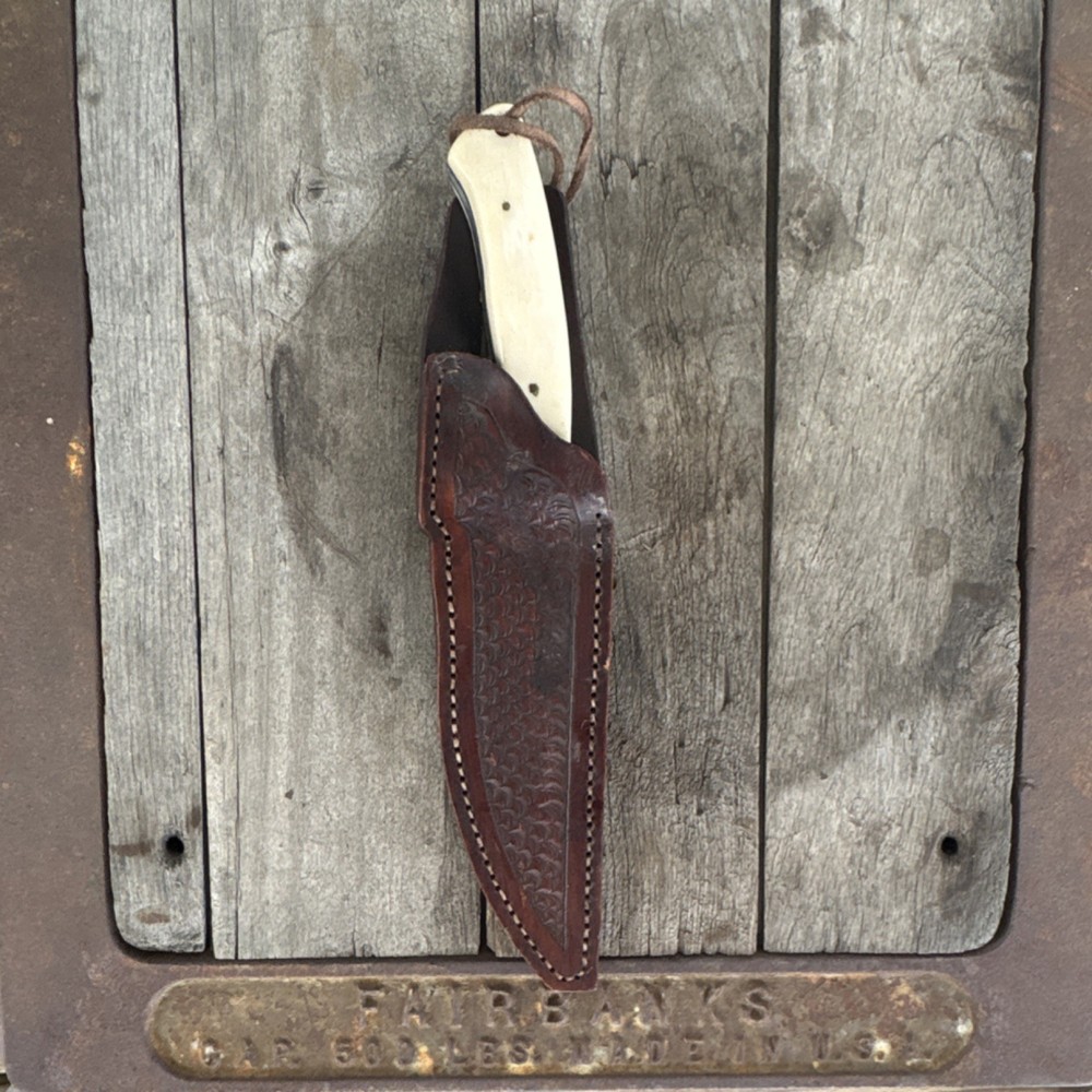 Vintage Handmade Bone Handle Fixed Blade Hunting Knife with Sheath
