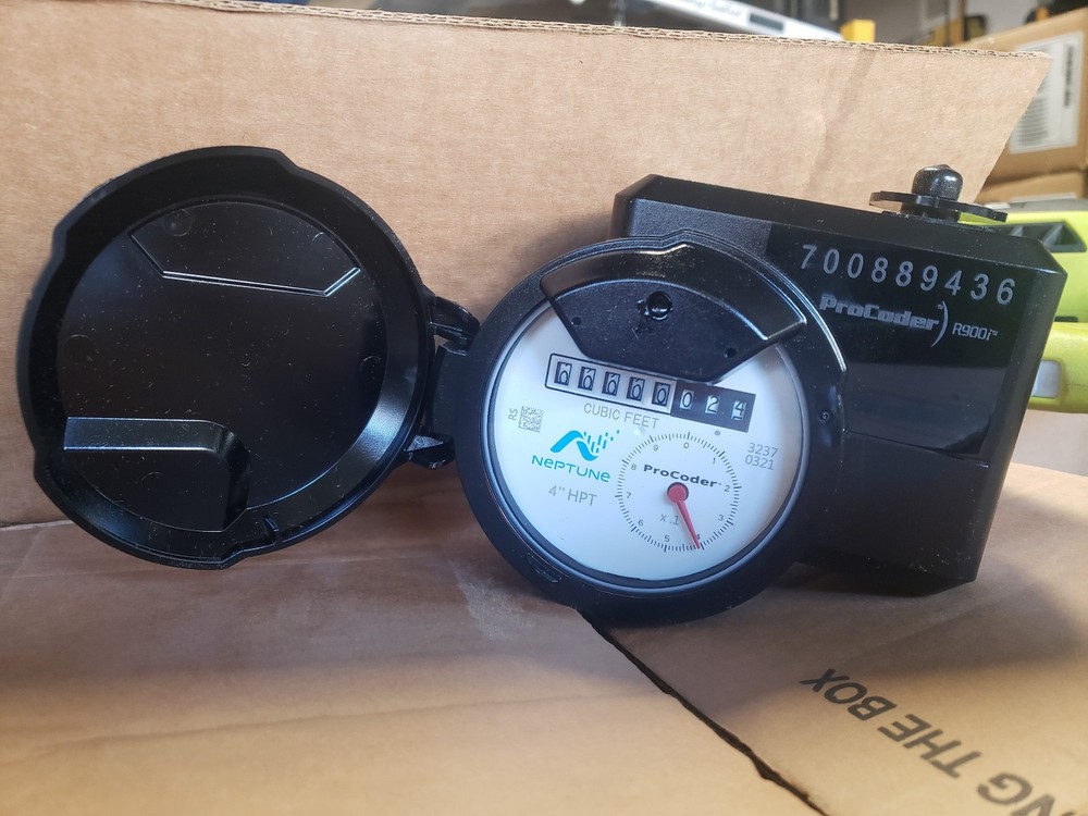 Neptune ProCoder R900i V5 4" Water Meter Register RPM5F31 – New Open Box