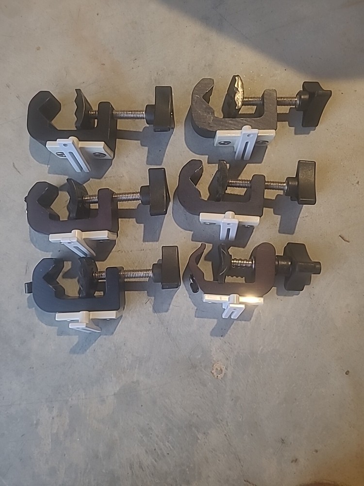 Baxter Sigma Spectrum IV Pump pole clamp Only