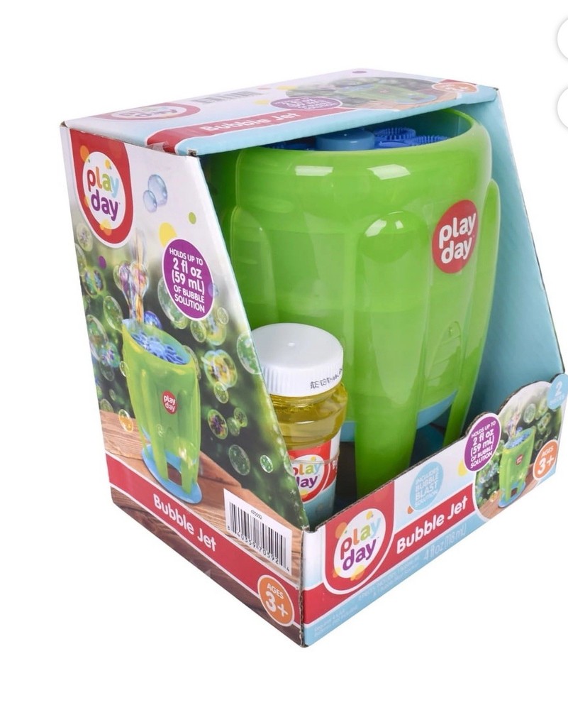 Play Day Bubble Jet, Includes 4oz Bubble Solution, Children Ages 3+ (Requires 4