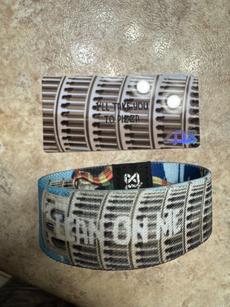 ZOX **LEAN ON ME** #1695 Silver Strap Medium New!