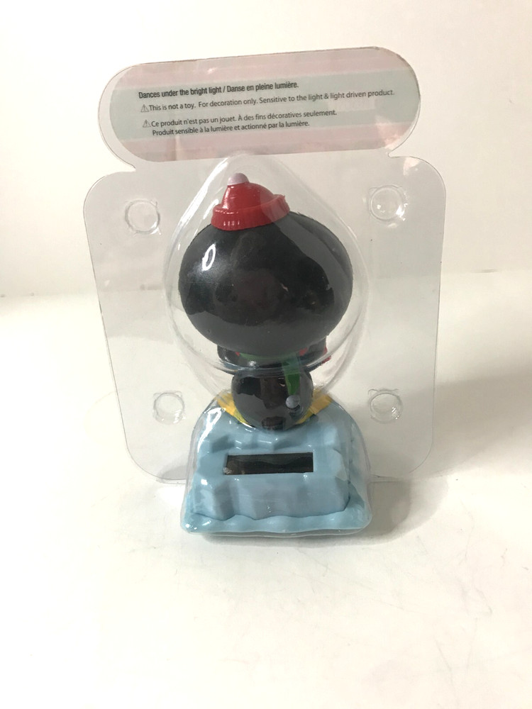NEW SOLAR GREETINGS PEGUIN