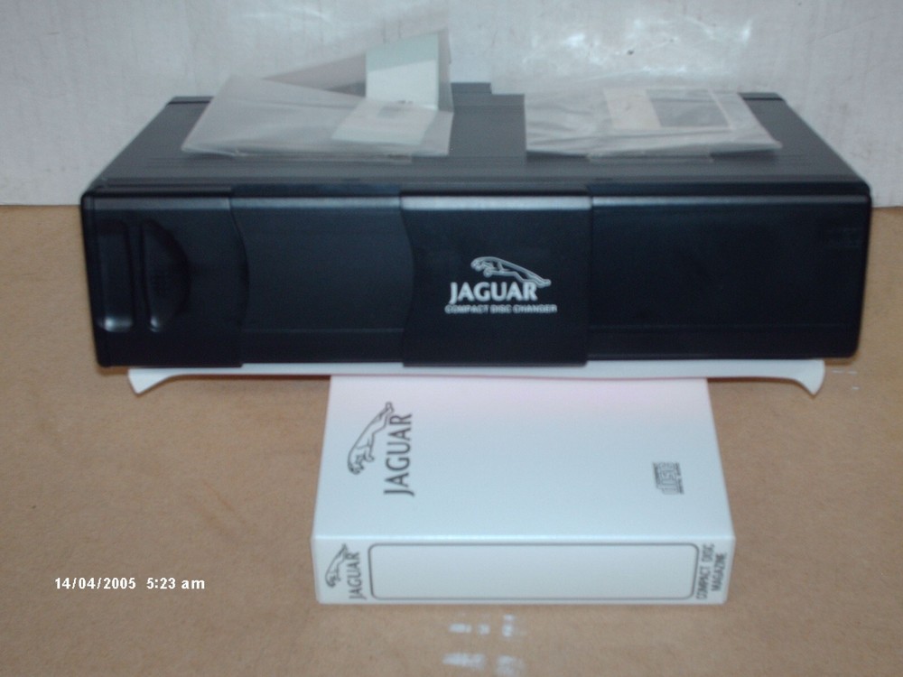 JAGUAR CD CHANGER