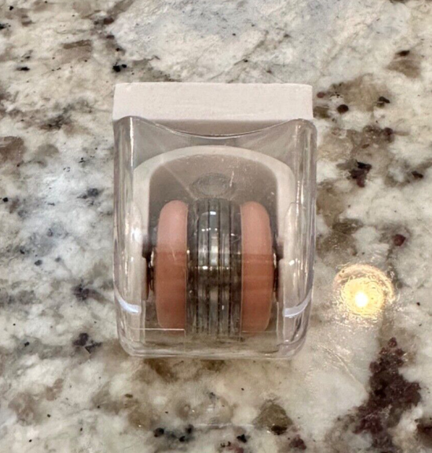 Beautybio Glowpro Microneedling Tool Including Face & Lip MicroTip Attachments