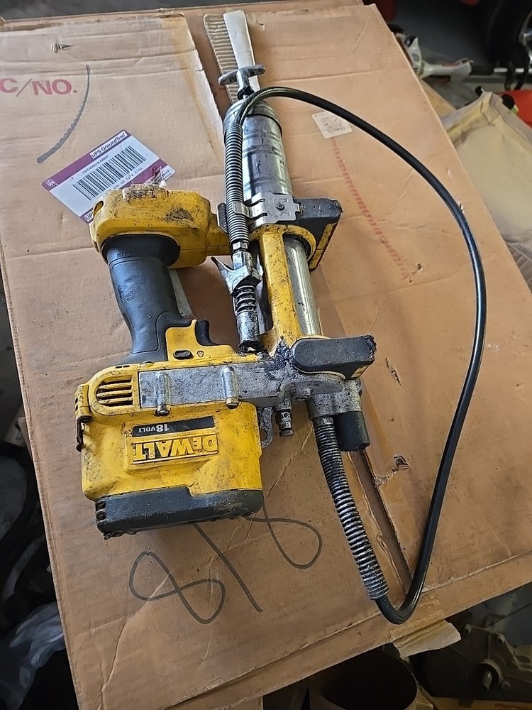 Dewalt DCGG570 18volt tool only