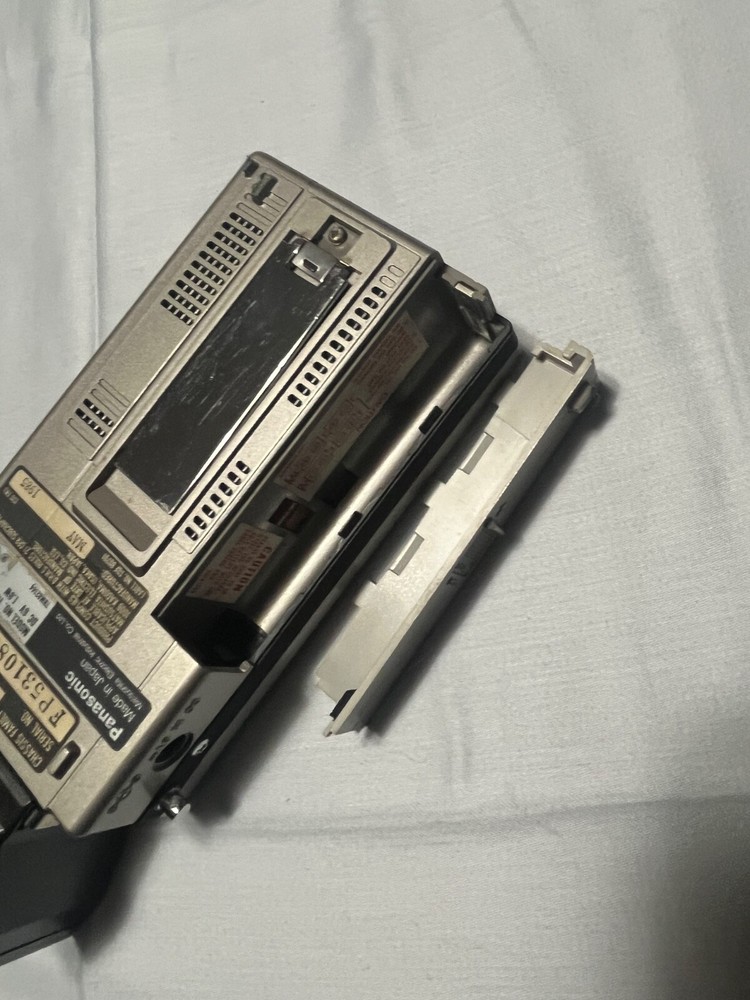 UNTESTED Panasonic Travelvision TR-1031P