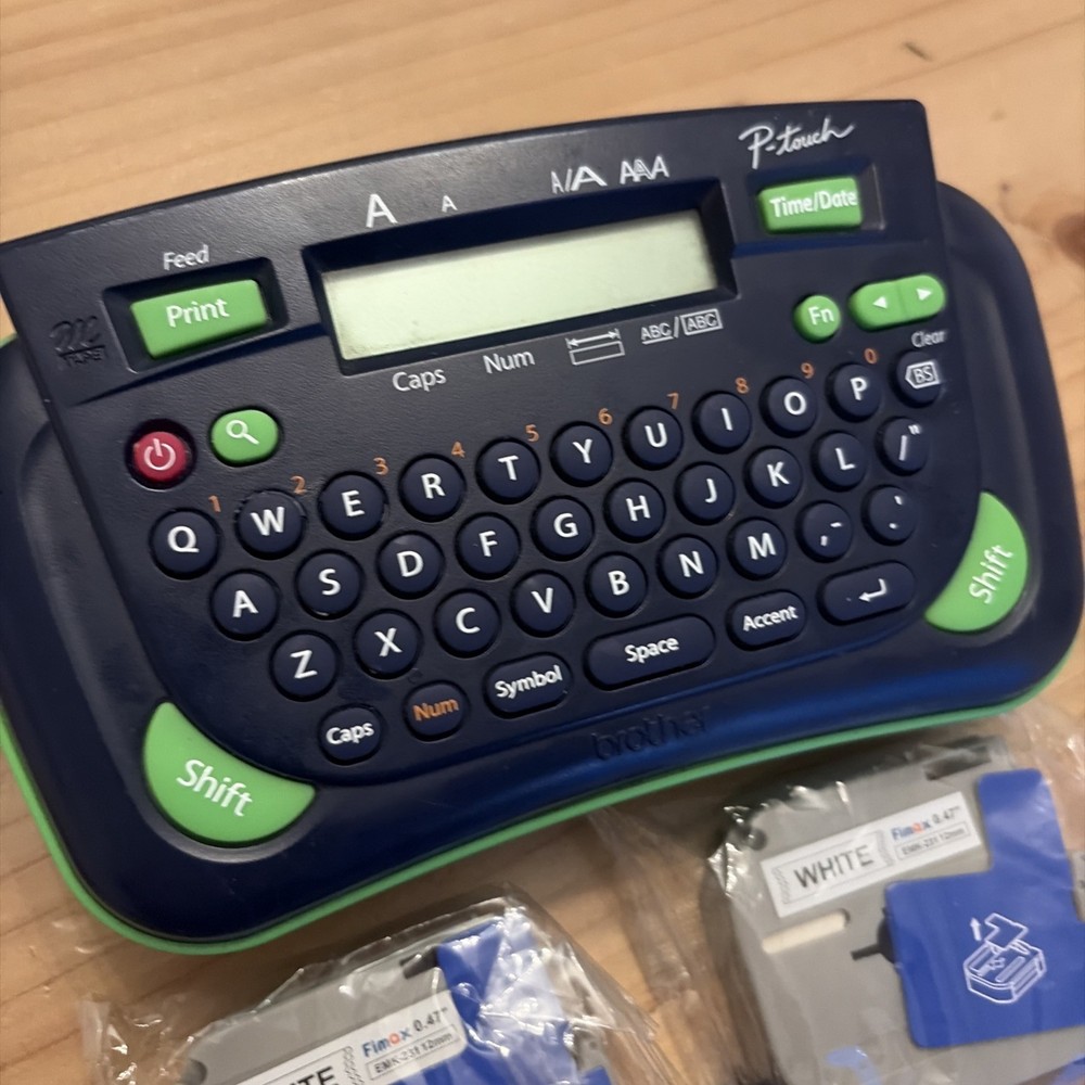 Brother PT-80 P-touch Electronic Labeling System Handheld Tested Extra Labels