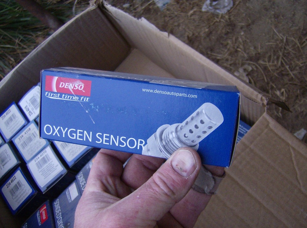 GENUINE DENSO 234-4019 OXYGEN SENSOR