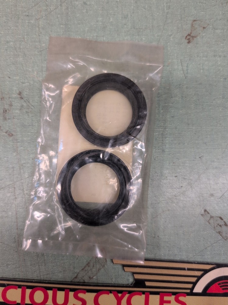 V-Twin 14-0013 Fork Seal Set