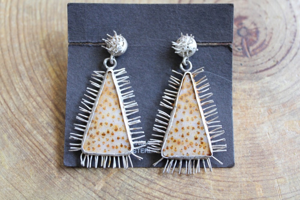 Artisan crafted Agate & Sterling Silver dangle Earrings
