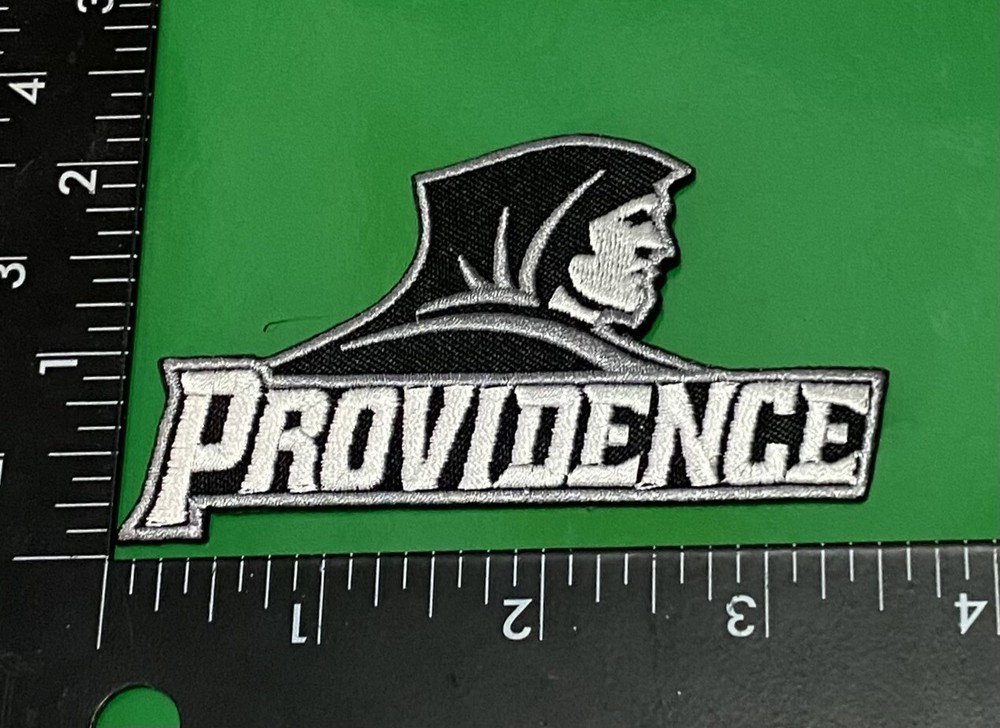 New PROVIDENCE FRIARS ☝️Iron On Patch 🏀🙏