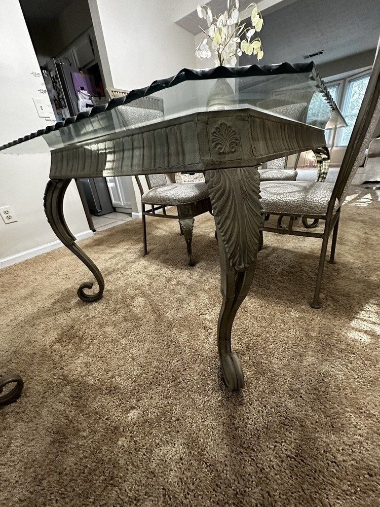 Dinner Table and Chairs Set