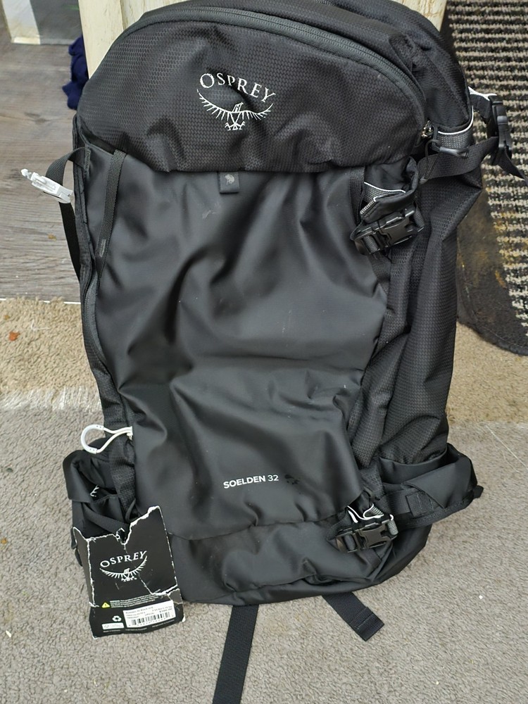Osprey Soelden 32 Black O/S