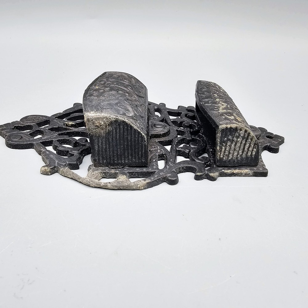 Vintage Cast Iron Wall Mounted Match Holder Matchstick Fireplace
