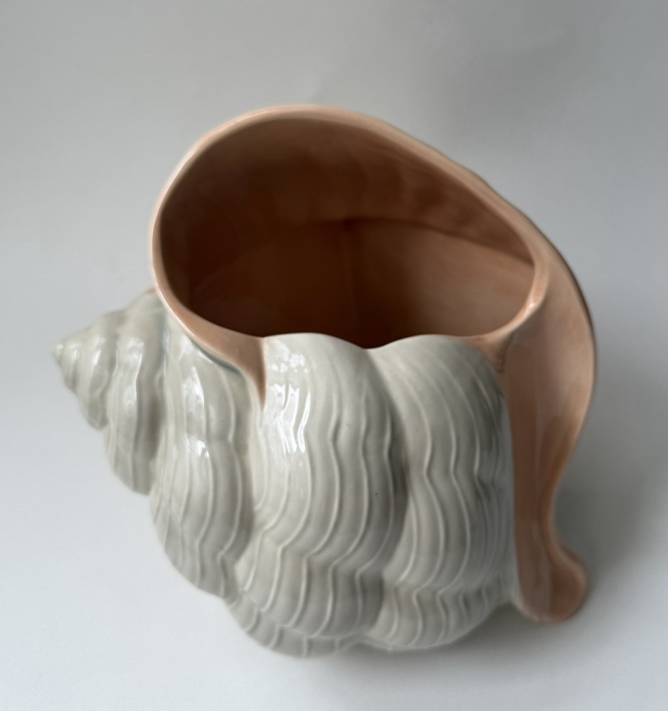 Ceramic Conch Shell Shaped Tissue Box Cover Gray/Peach -TC