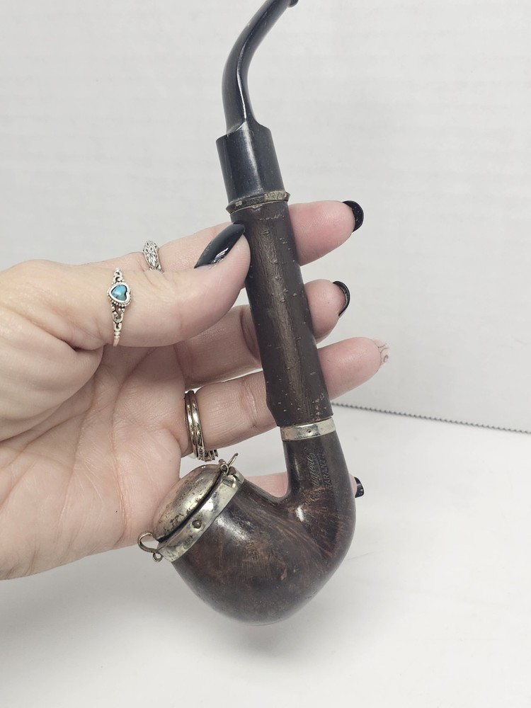 Antique Bruyere Garantie Pipe AK