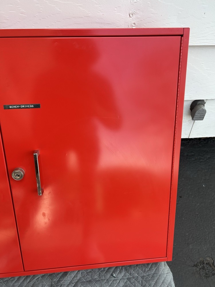 Snap On Tools Wall Cabinet ONLY! 270C/276D Really Nice No Rust