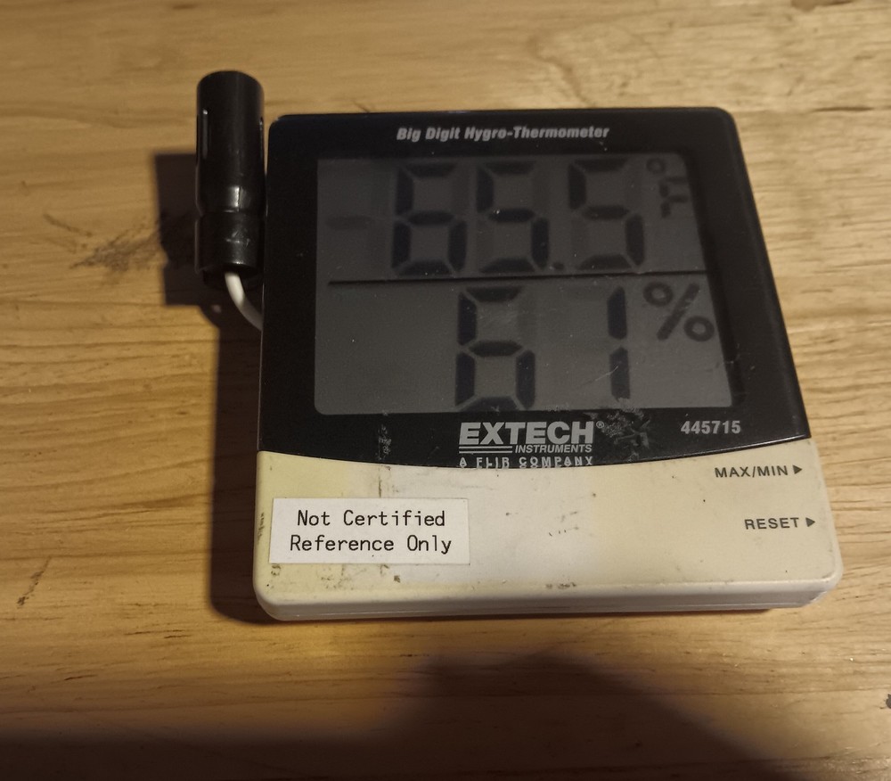 Extech 445715 Big Digit Hygro-Thermometer with Remote Probe