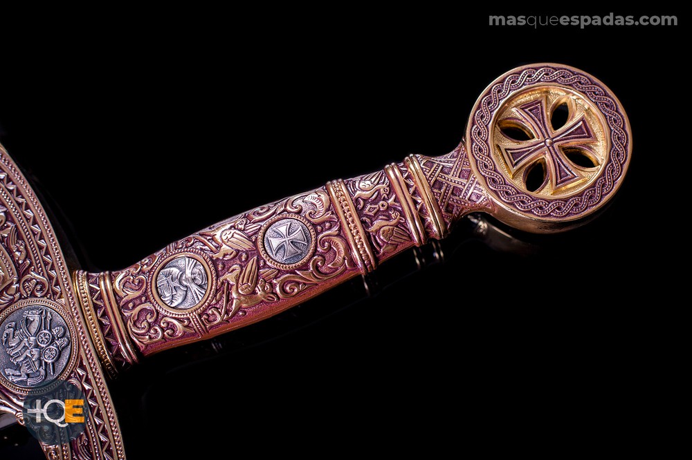 Golden Templar Sword - Red Enamel
