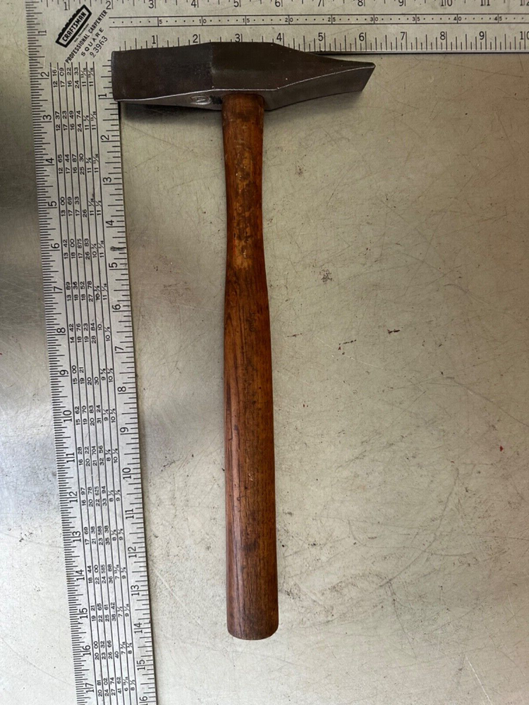 Vintage ATHA Scaling Hammer 1 Pound 5oz.