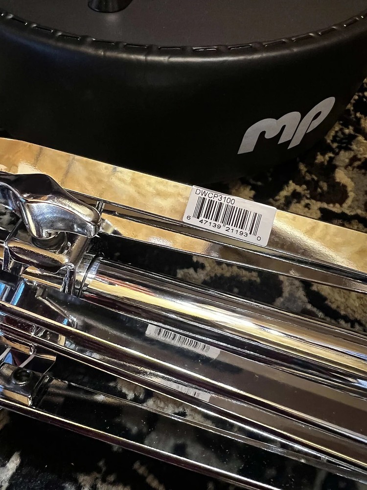 DW DWCP3100 3000 Series Throne