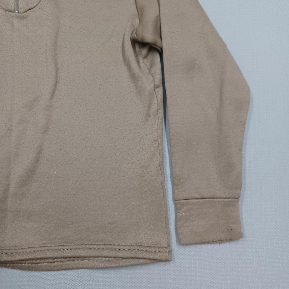 Military Undershirt Cold Weather Medium Brown 100% Polypropylene Quarter Zip