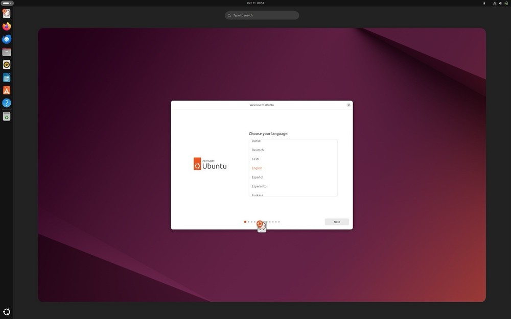 UBUNTU LINUX 25.10 BOOTABLE USB FLASH DRIVE 64 BIT LINUX Ubuntu Live Installer