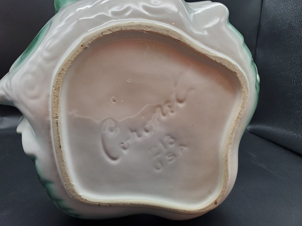 Vintage Hull Coronet Green White Swan