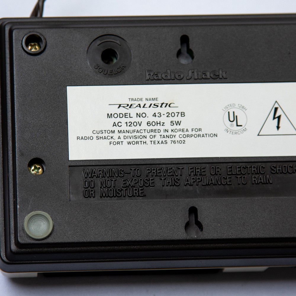 Vintage Realistic Plug N Talk FM Wireless Intercom 43-207B Powers Up | Tested |