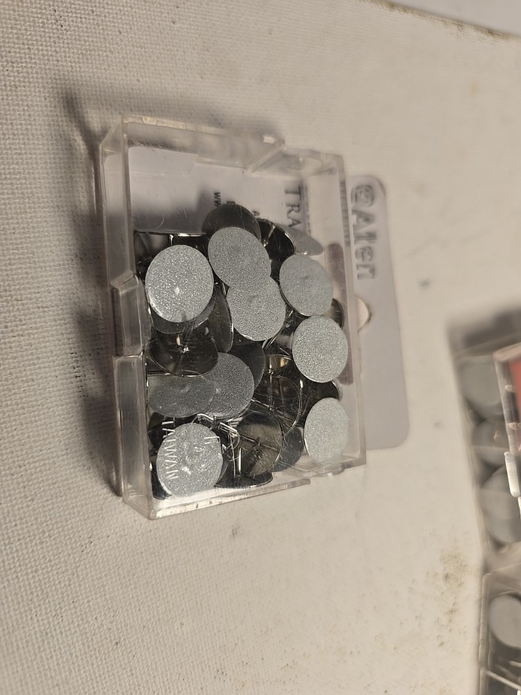 Allen 47 Reflective Tacks 150CT