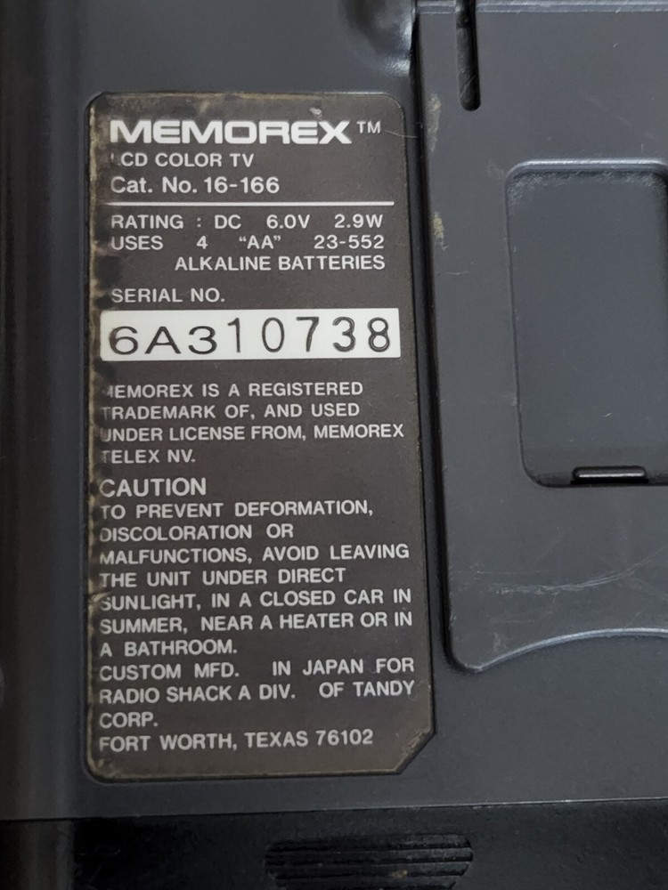 Vintage Memorex Pocketvision 29 Powers On