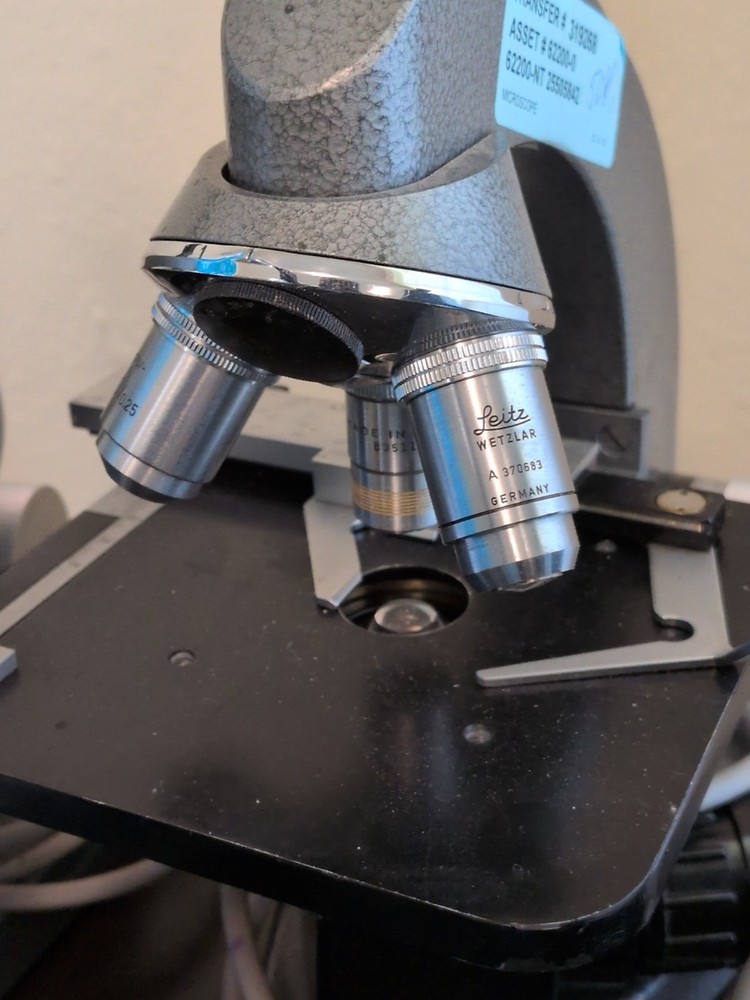 Lot Of 4eitz microscope ( Light Will Not Come On )