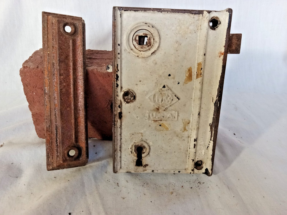 Cast Iron rim set lock and receiver "large" FREE SHIPPING