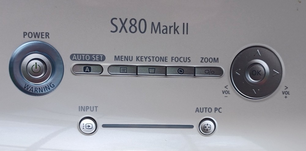 Canon SX80 Mark II LCD Projector – Powers On & Projects – Limited Testing