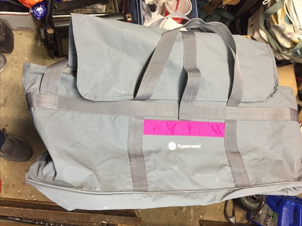 TUPPERWARE CONSULTANT EXPANDABLE BAG FOR KIT