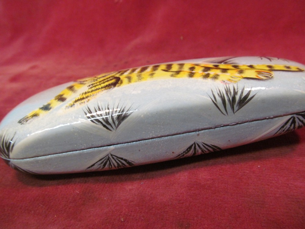 HAND PAINTED TIGER EYEGLASSES CASE