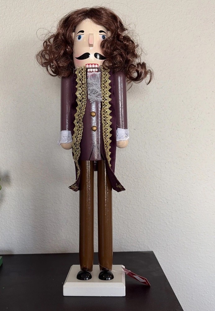 NUTCRACKER: COMPOSER ASHLAND LIFESTYLE 16" New