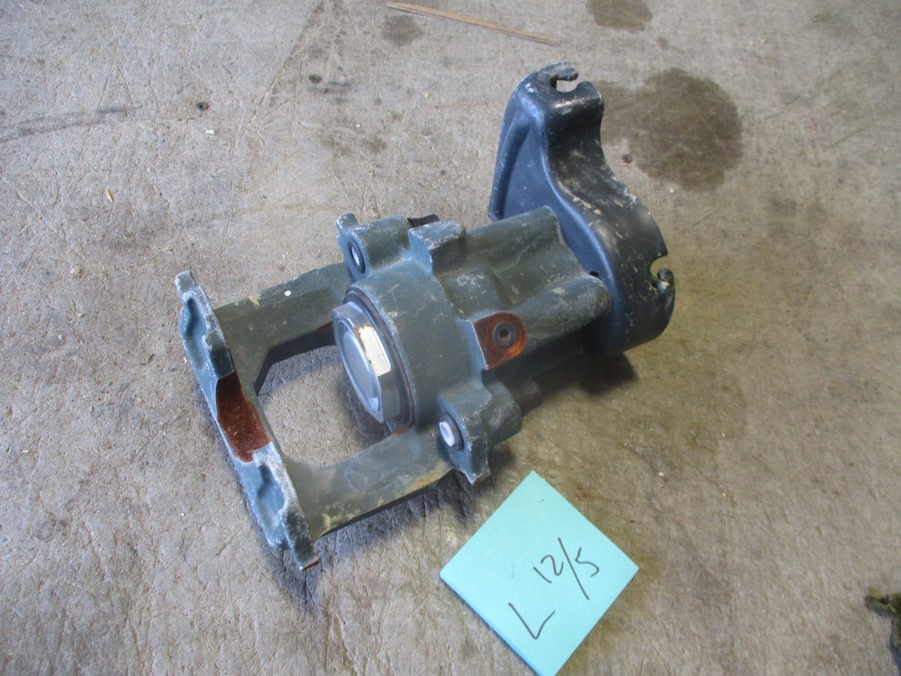 NOS Rear Brake Caliper, Light Surf Rust & Scuffs, for HMMWV
