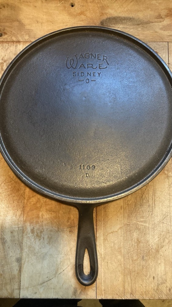 Wagner Ware Sidney O Cast Iron Griddle 1109 D