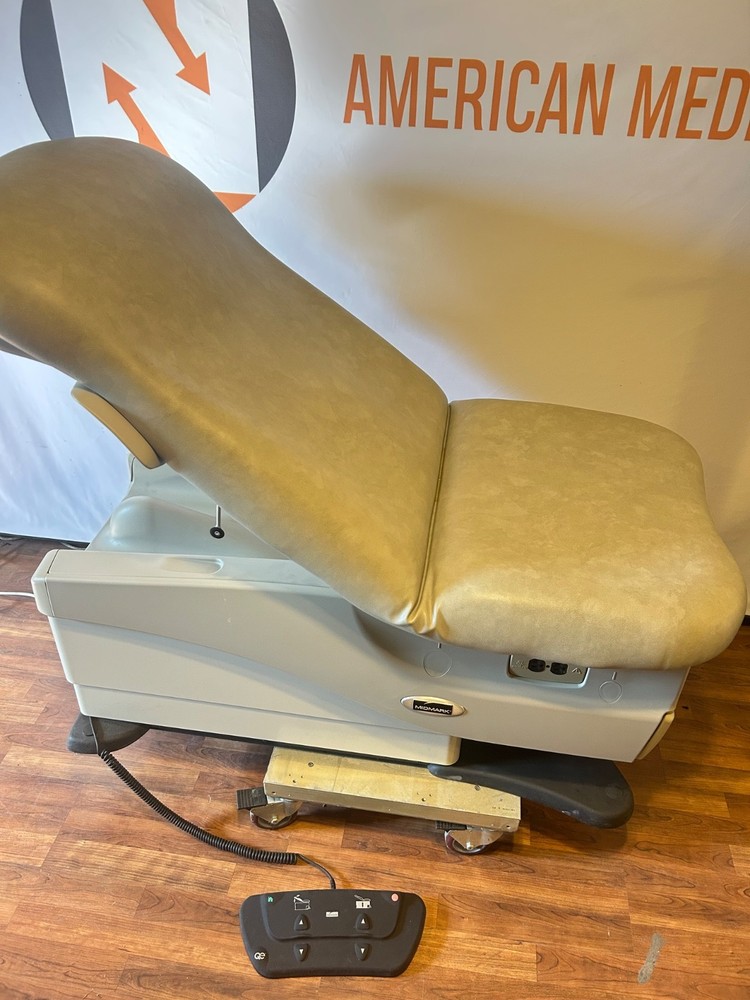 Midmark 625-001 Power Exam Table
