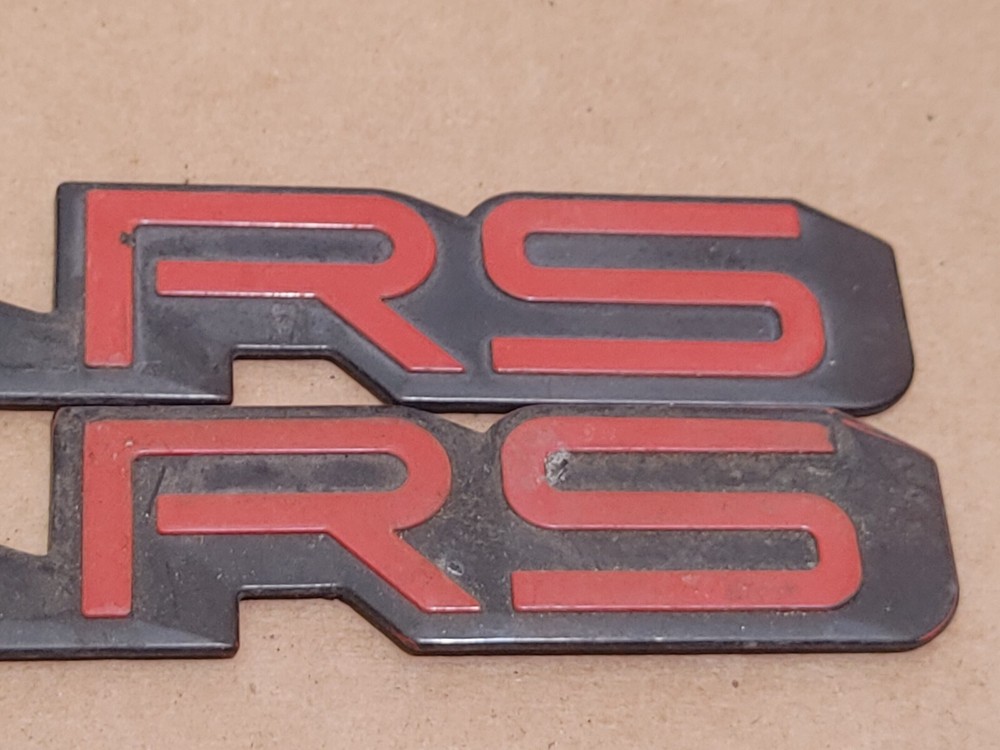 (2) CHEVROLET CAVALIER RS CIRCA '90 EMBLEMS 11.8" (X115}