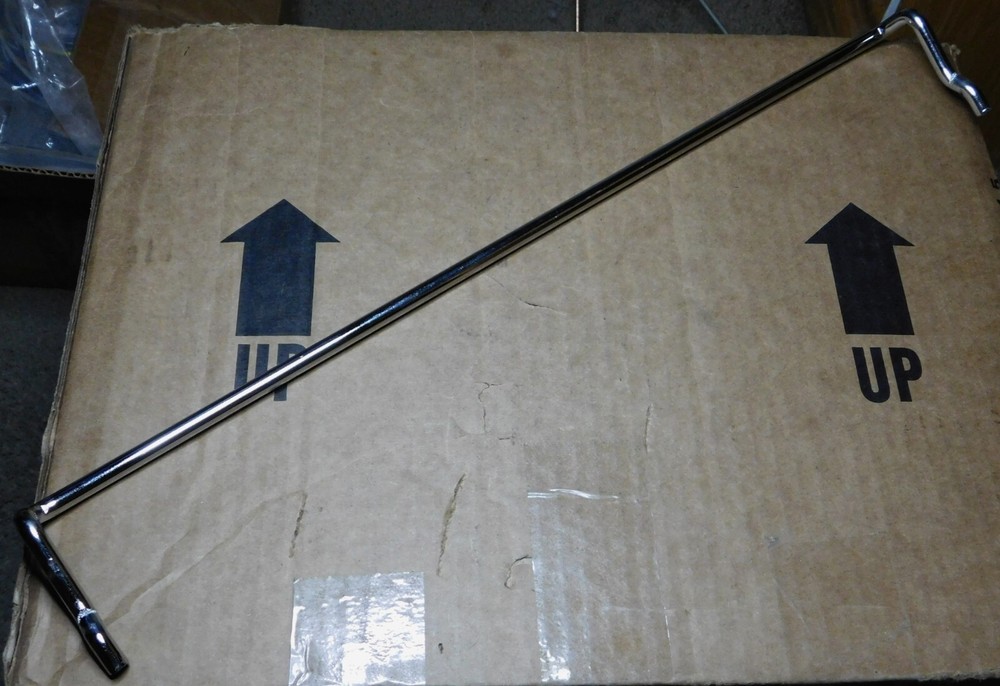 Vulcan Hart/Wolf Range 00-714475 OEM Rack Support Slide