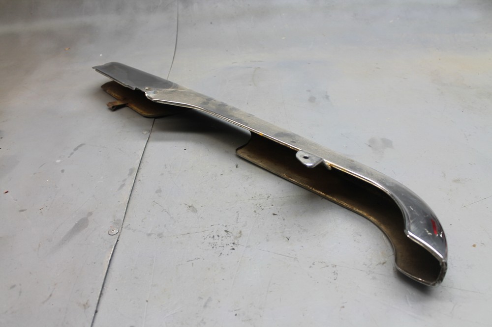 1982 SUZUKI GS300L CHAIN GUARD