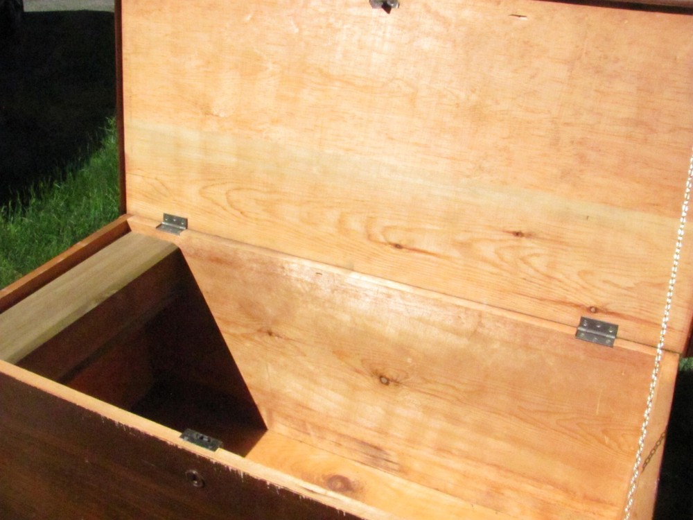 Antique Pine Grain-Painted Blanket Box c.1850